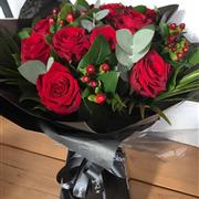 Dozen Long Stemmed Luxury Naomi Red Roses
