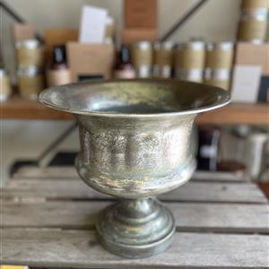 Brushed Metal Urn (4 DAY HIRE)